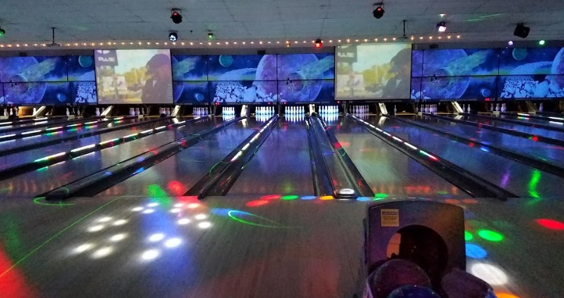 glow bowling